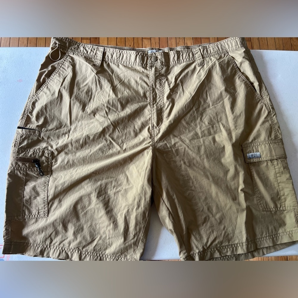 Ocean Coast Cargo Rip Stop Shorts Men’s Size 46 Tan Outdoor 11” Inseam